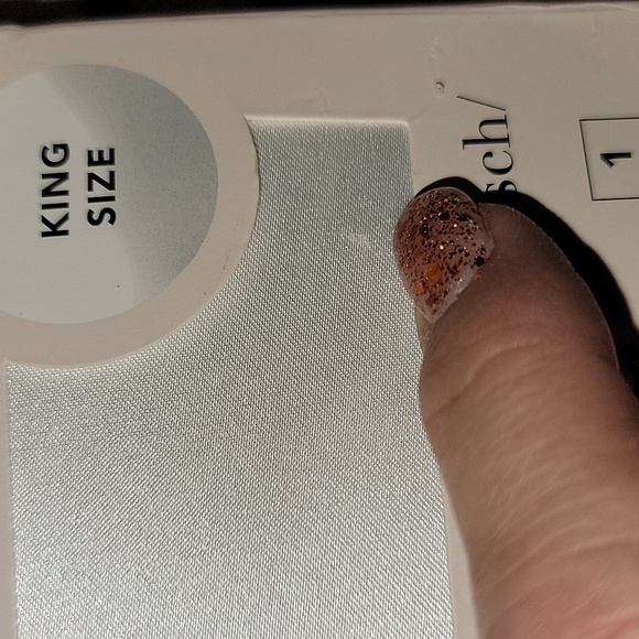 Kitsch king size satin pillowcase - Picture 2 of 5